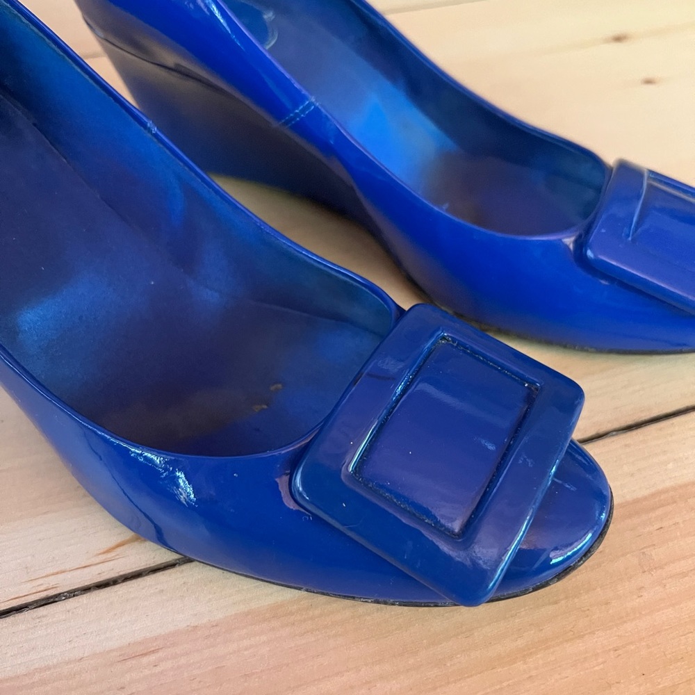 Roger Vivier Blue Patent Pumps